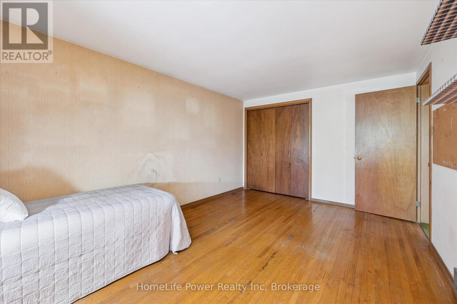 2 Berkley Place, Guelph, Ontario  N1E 1E6 - Photo 26 - X12459347