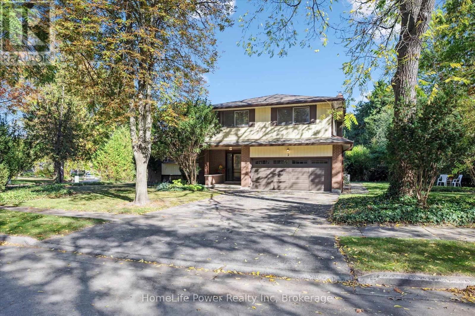 2 Berkley Place, Guelph, Ontario  N1E 1E6 - Photo 8 - X12459347