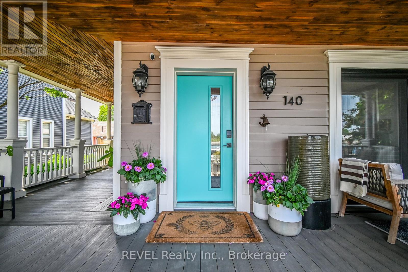 140 West Street W, Port Colborne, Ontario  L3K 4E1 - Photo 3 - X12459349