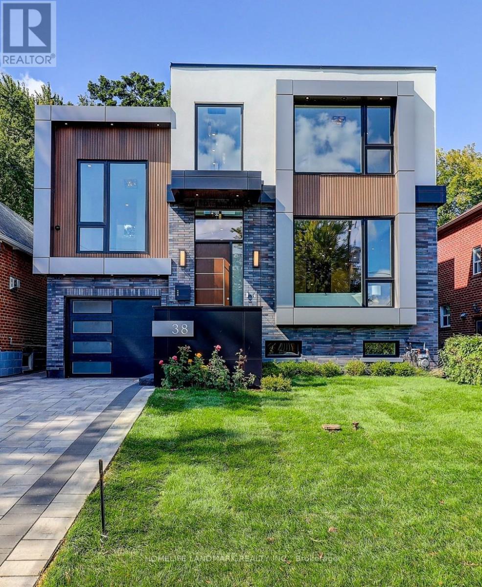 38 NORLONG BOULEVARD, Toronto, Ontario