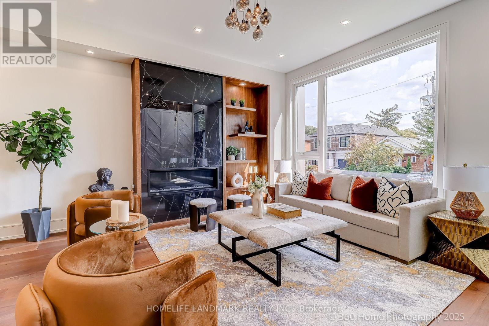 38 Norlong Boulevard, Toronto, Ontario  M4C 3W7 - Photo 6 - E12459357