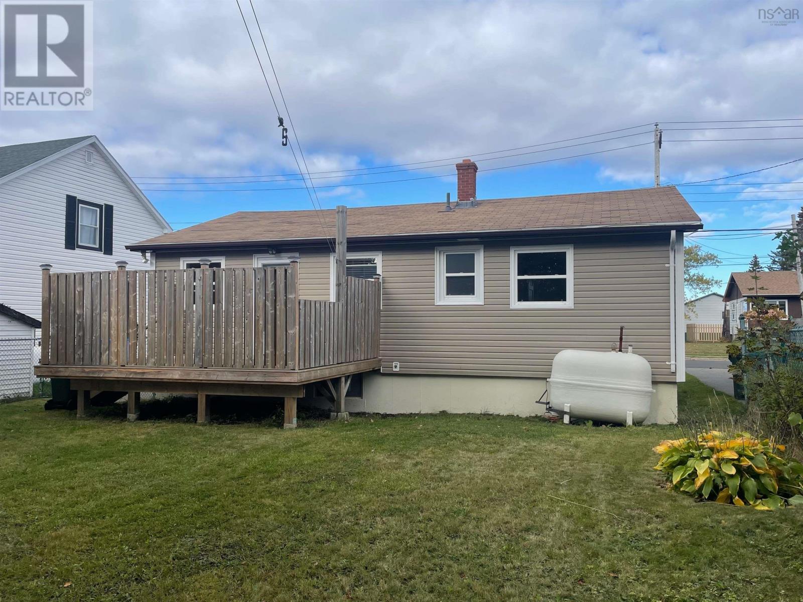 424 Birch Hill Drive, Sydney, Nova Scotia  B1P 3V9 - Photo 3 - 202525661