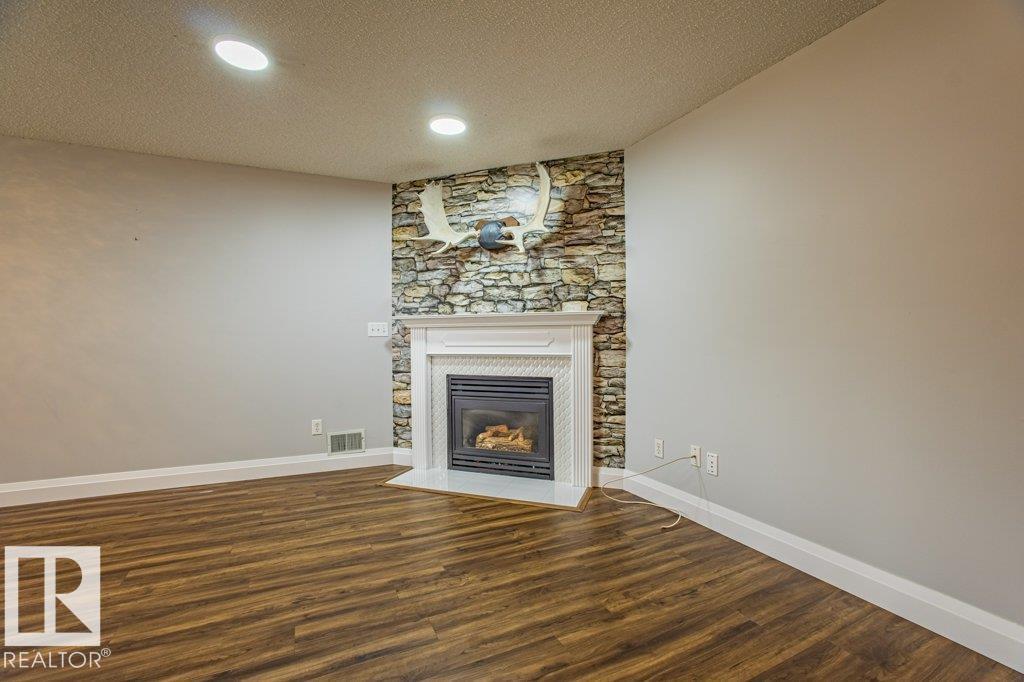 2812 40a Av Nw Nw, Edmonton, Alberta  T6T 1L7 - Photo 25 - E4461459