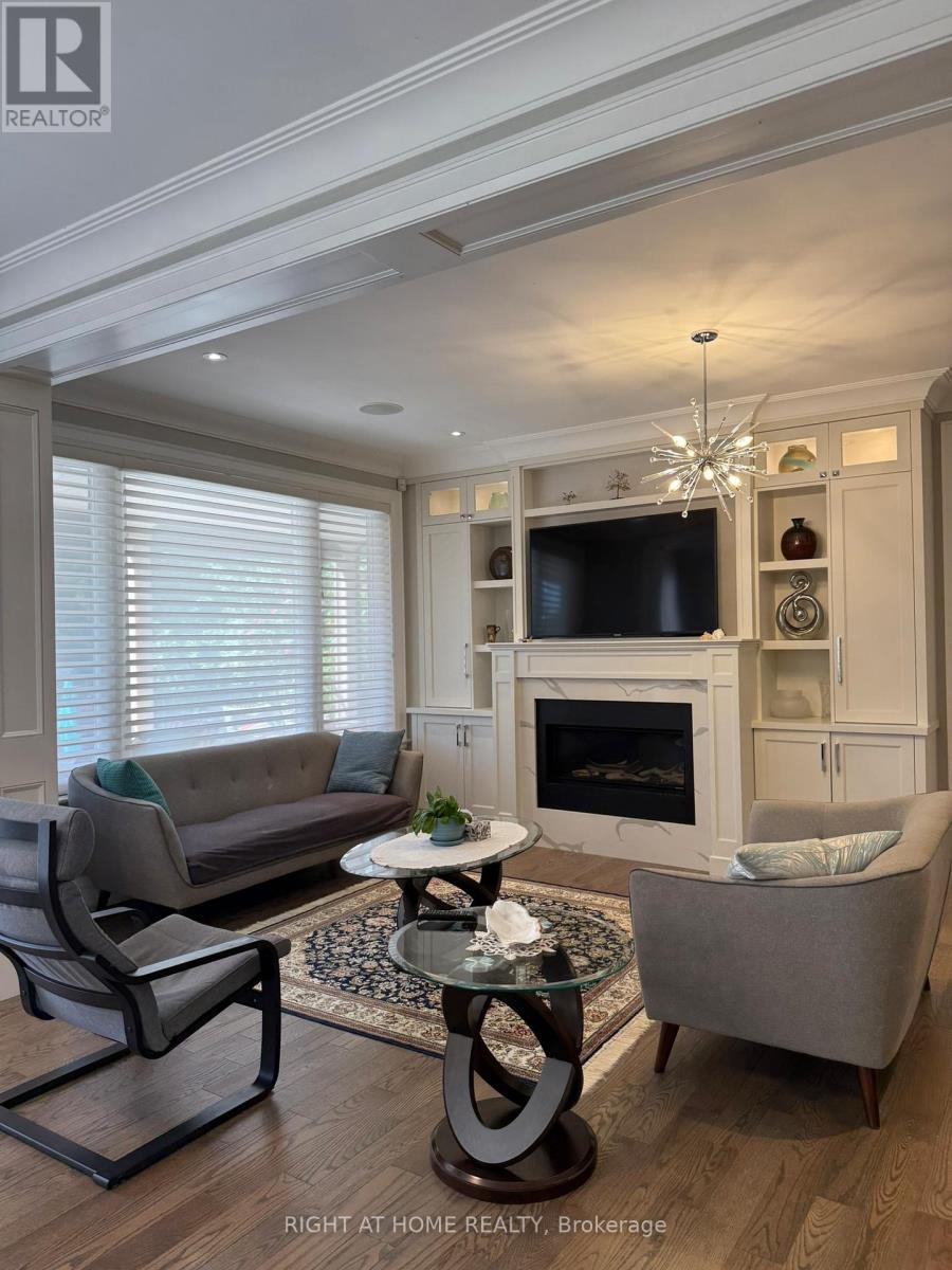 6 Burnelm Drive, Toronto, Ontario  M9B 4N3 - Photo 15 - W12459351