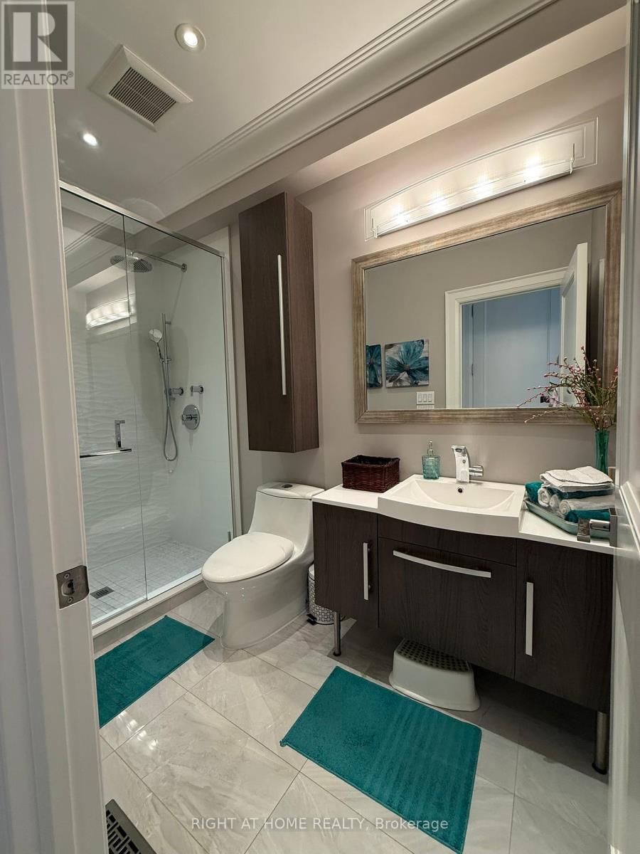 6 Burnelm Drive, Toronto, Ontario  M9B 4N3 - Photo 16 - W12459351