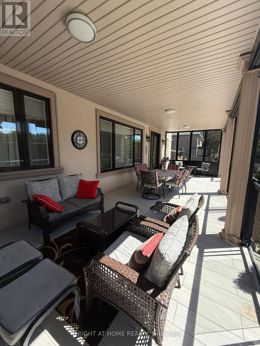 6 Burnelm Drive, Toronto, Ontario  M9B 4N3 - Photo 17 - W12459351