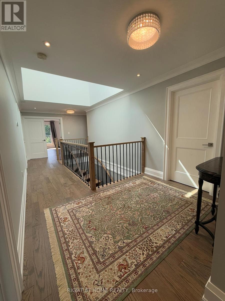6 Burnelm Drive, Toronto, Ontario  M9B 4N3 - Photo 19 - W12459351