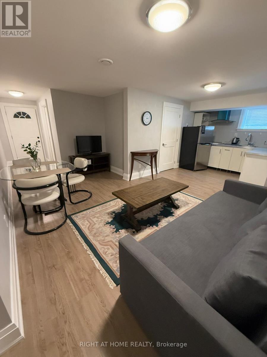 6 Burnelm Drive, Toronto, Ontario  M9B 4N3 - Photo 36 - W12459351