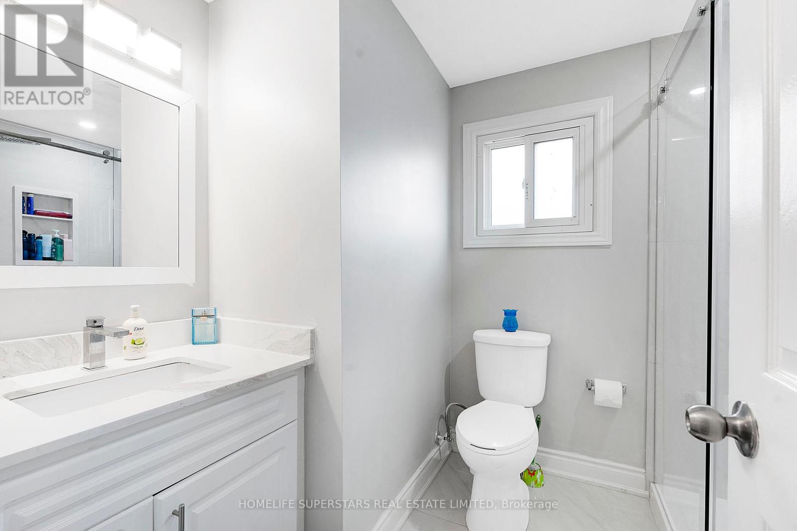 26 Songsparrow Drive, Brampton, Ontario  L6Y 3Z8 - Photo 25 - W12420525