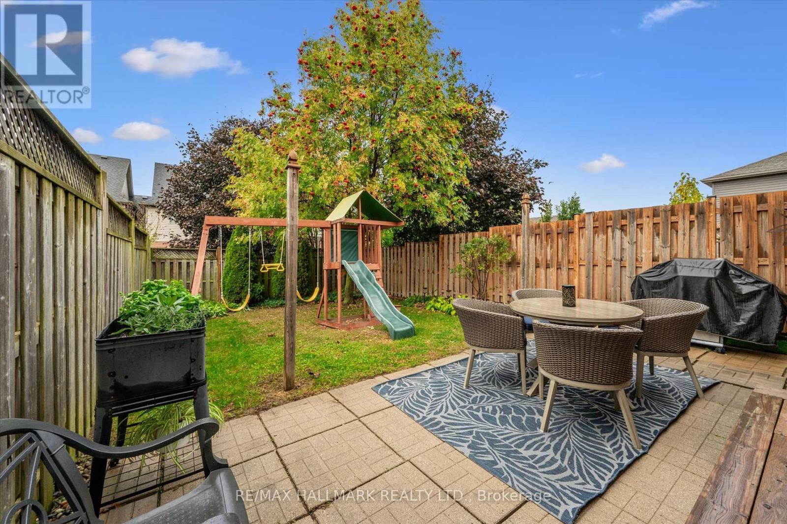 103 Northcliffe Crescent, Cambridge, Ontario  N3C 4M7 - Photo 26 - X12459361