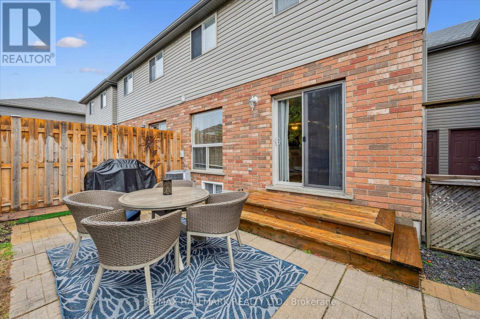 103 Northcliffe Crescent, Cambridge, Ontario  N3C 4M7 - Photo 27 - X12459361