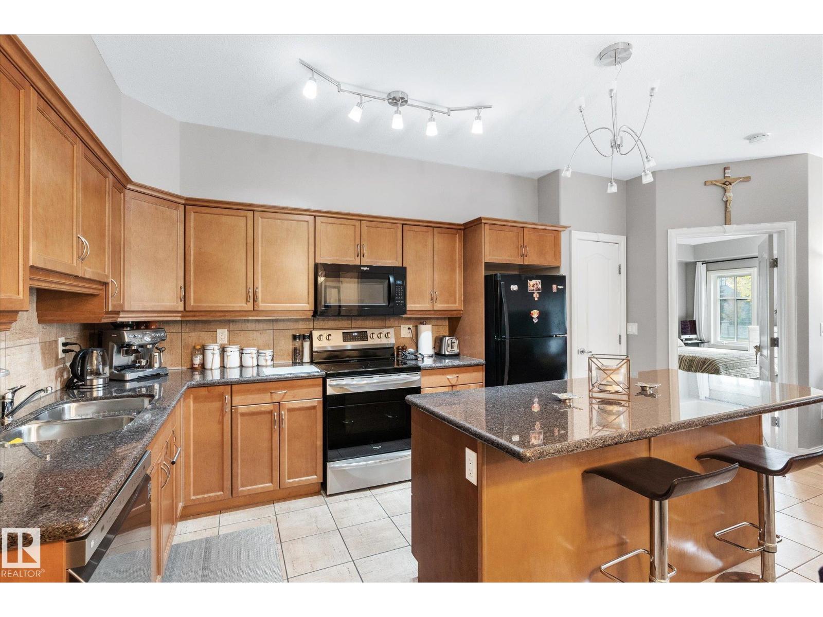 #213 1406 Hodgson Wy Nw, Edmonton, Alberta  T6R 3N1 - Photo 12 - E4461938