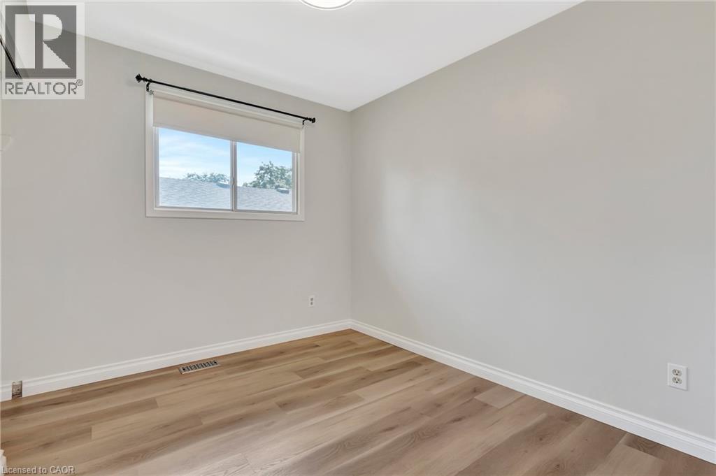528 Havelock Drive, Waterloo, Ontario  N2L 4N7 - Photo 19 - 40776293