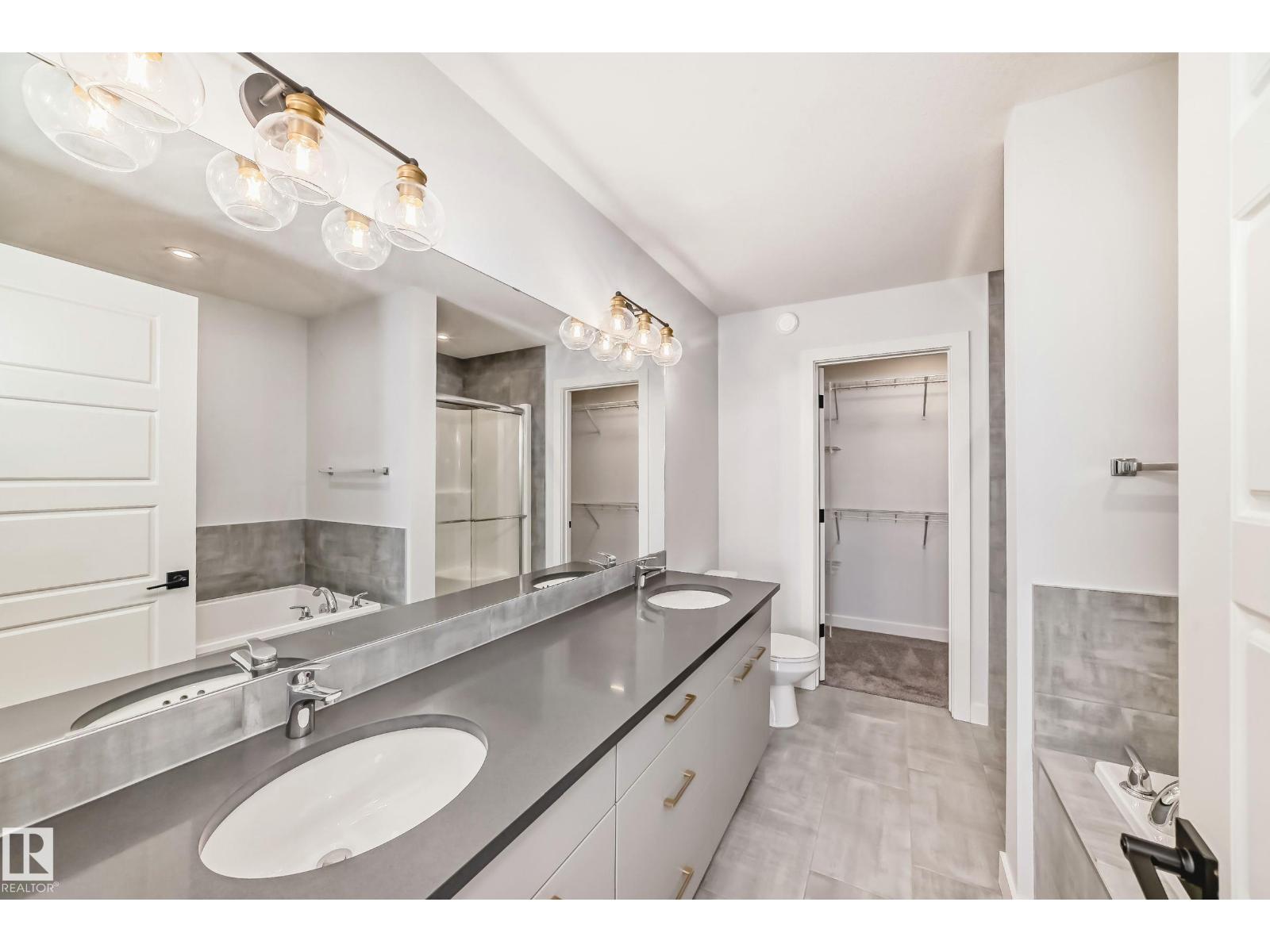 9411 Pear Cr Sw, Edmonton, Alberta  T6X 2Z4 - Photo 36 - E4461933