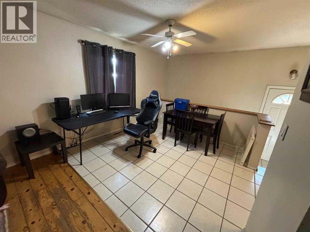 Property at 9601 79 Avenue image 4