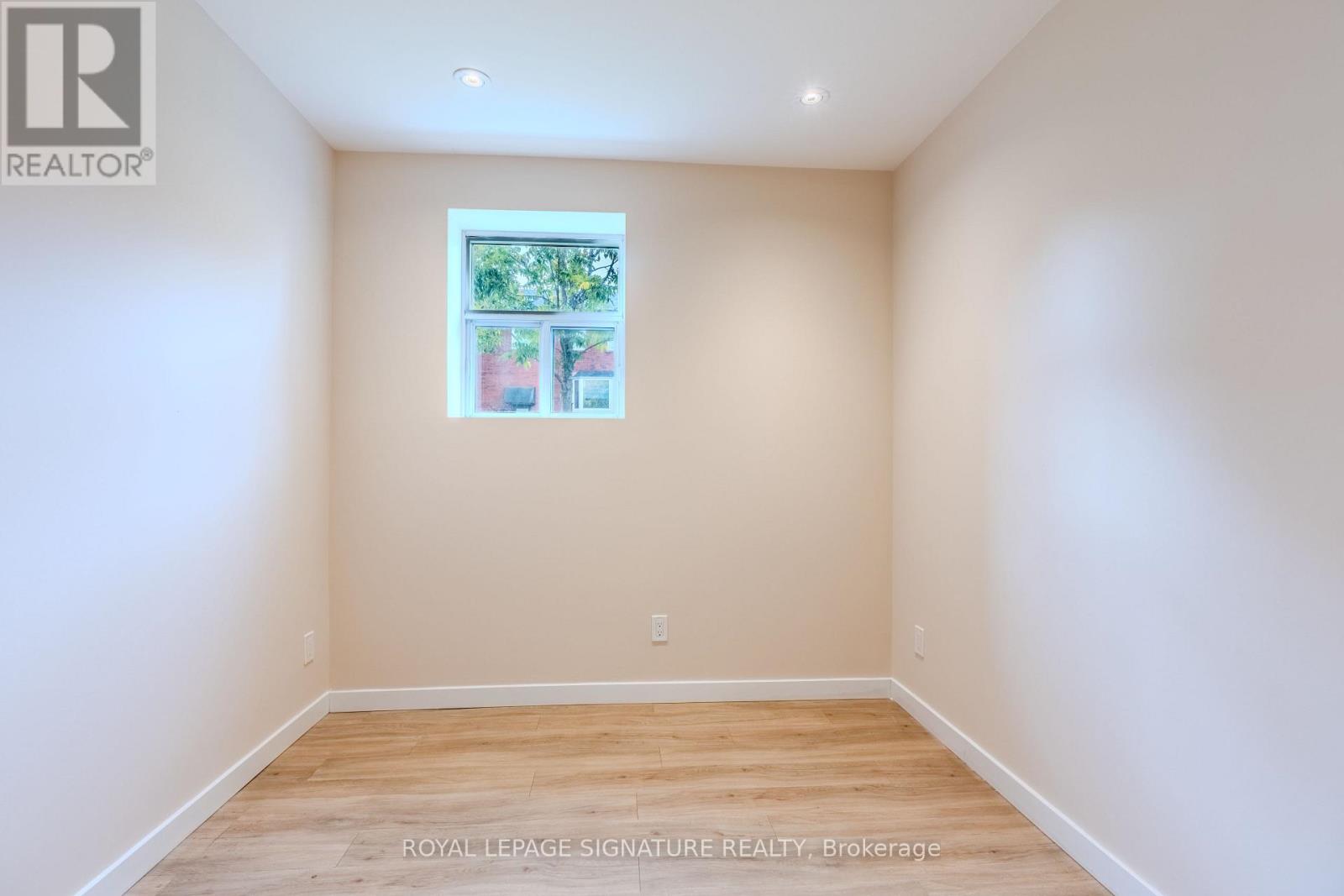 2 - 1 Hassard Avenue, Toronto, Ontario  M4K 3N3 - Photo 14 - E12403377
