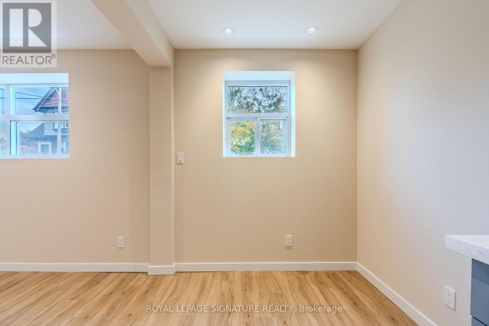 2 - 1 Hassard Avenue, Toronto, Ontario  M4K 3N3 - Photo 8 - E12403377