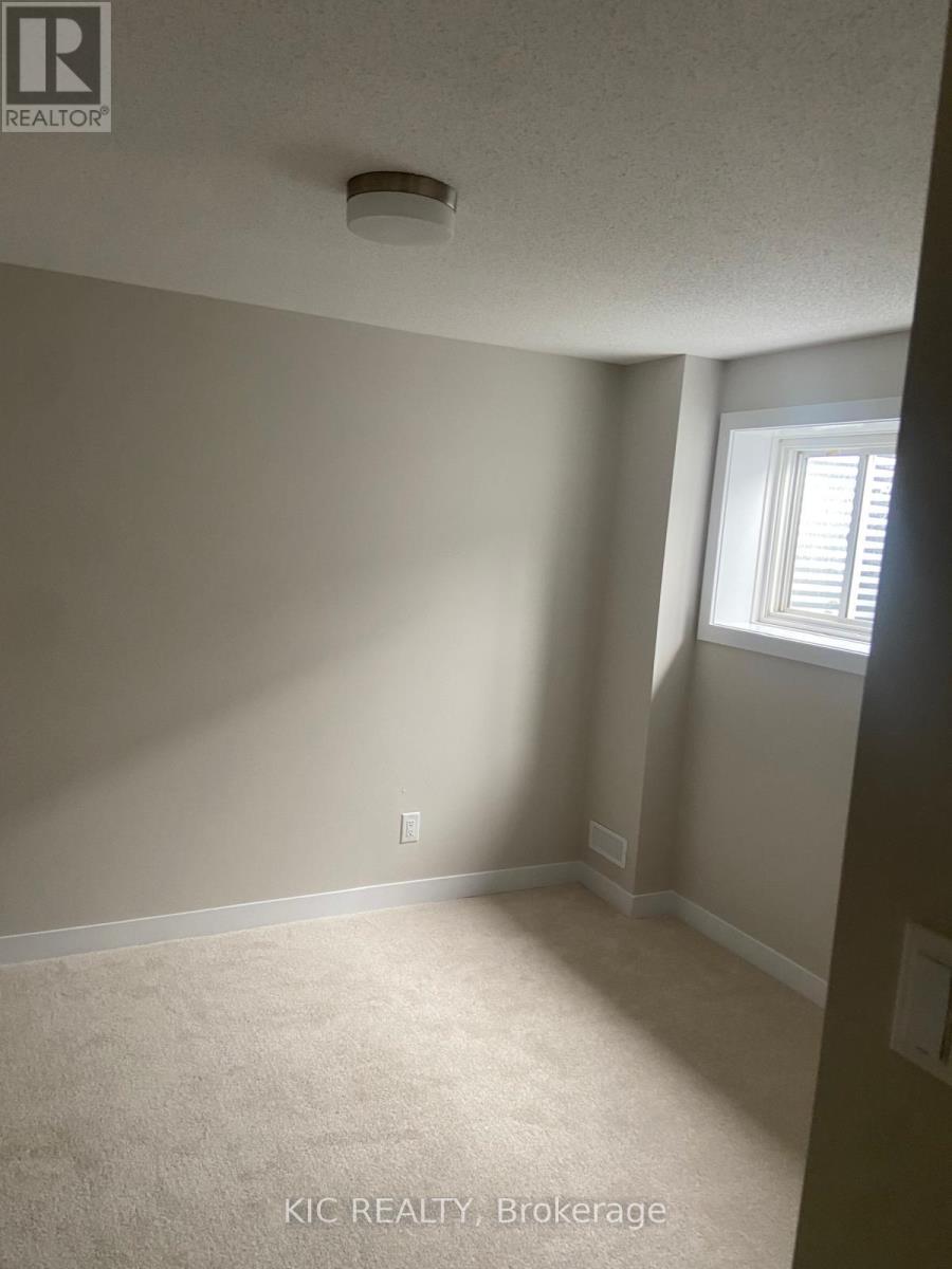 139 Ryan Reynolds Way, Ottawa, Ontario  K4A 5T4 - Photo 17 - X12459362