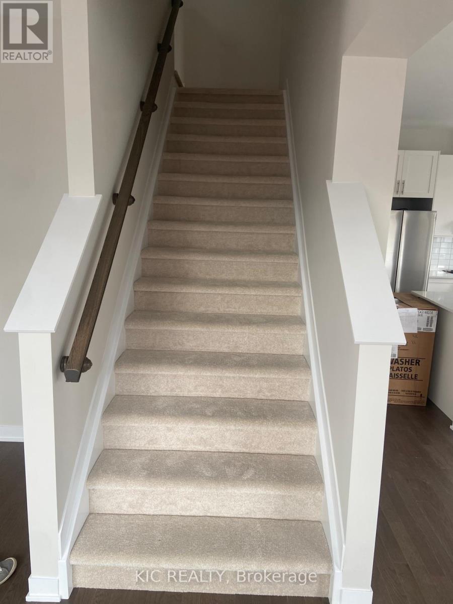 139 Ryan Reynolds Way, Ottawa, Ontario  K4A 5T4 - Photo 22 - X12459362