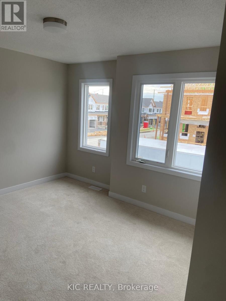 139 Ryan Reynolds Way, Ottawa, Ontario  K4A 5T4 - Photo 26 - X12459362
