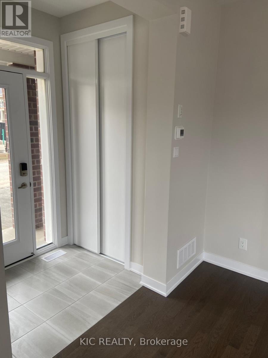 139 Ryan Reynolds Way, Ottawa, Ontario  K4A 5T4 - Photo 4 - X12459362
