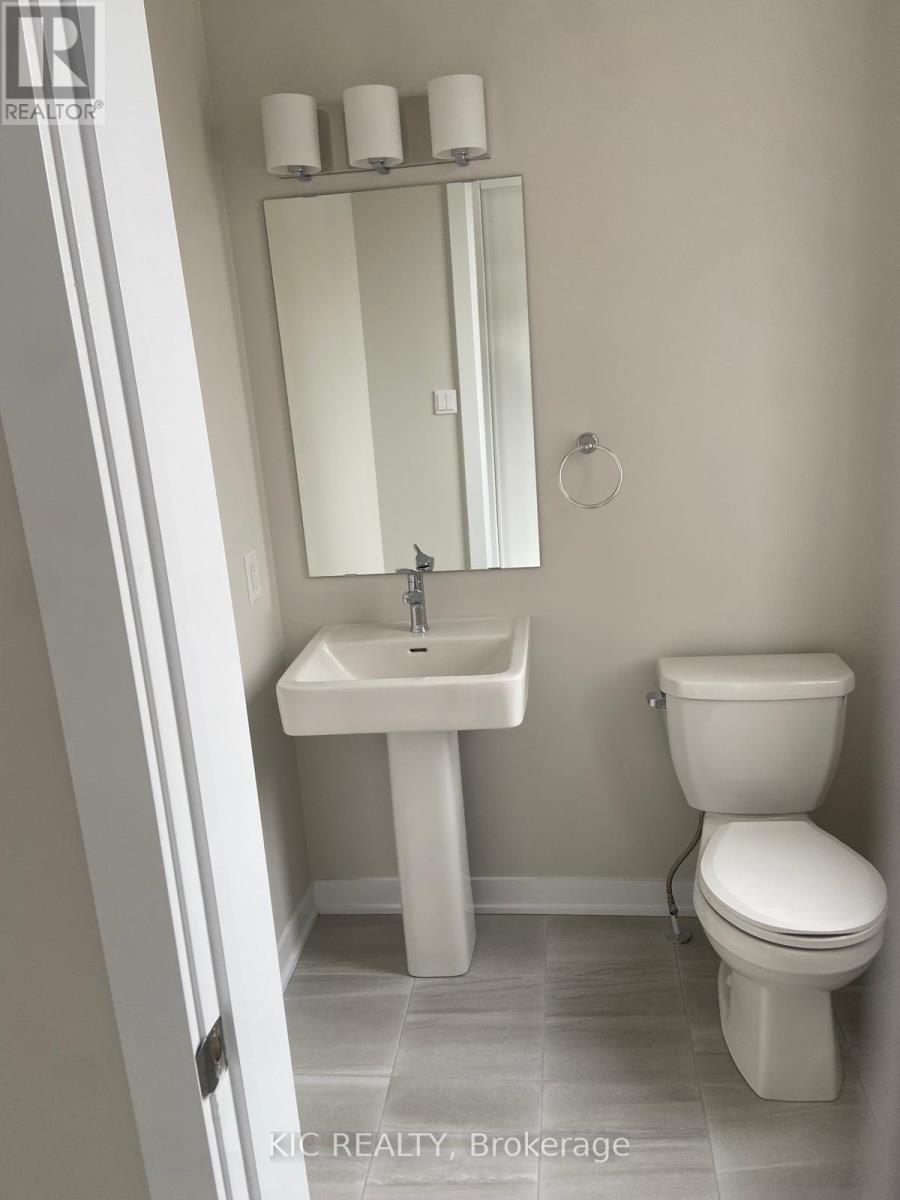 139 Ryan Reynolds Way, Ottawa, Ontario  K4A 5T4 - Photo 5 - X12459362