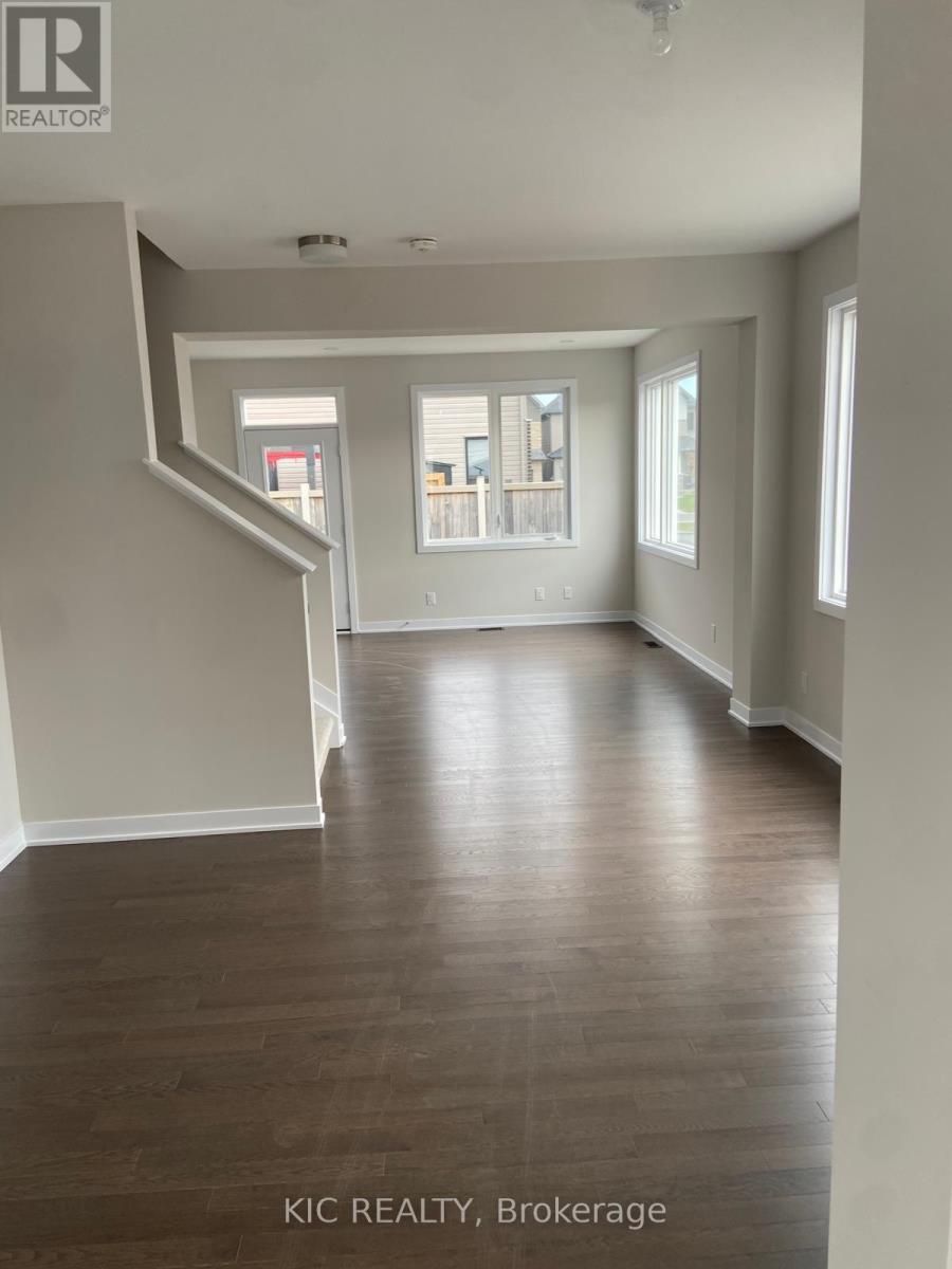 139 Ryan Reynolds Way, Ottawa, Ontario  K4A 5T4 - Photo 7 - X12459362