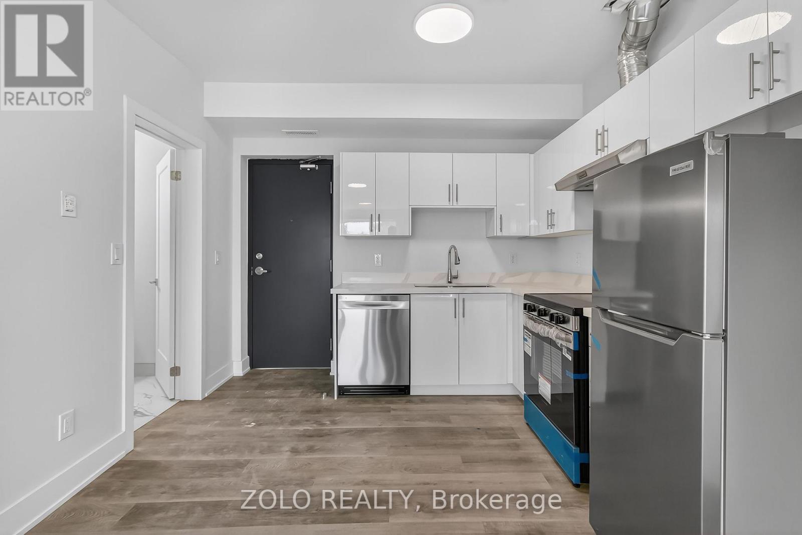 Unit # 6 - 206 Wellington Street, Chatham-Kent, Ontario  N8A 2X9 - Photo 4 - X12459366