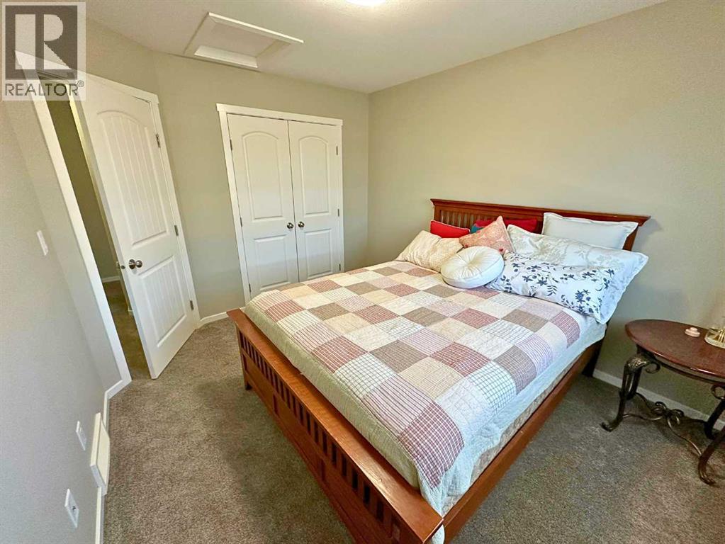 1004 Minto Street, Penhold, Alberta  T0M 1R0 - Photo 13 - A2259288