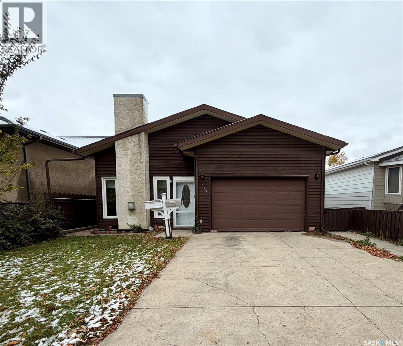 222 ANGUS STREET, Regina, Saskatchewan