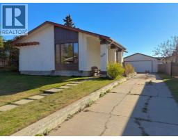 5623 55 Avenue, Rocky Mountain House, Ca