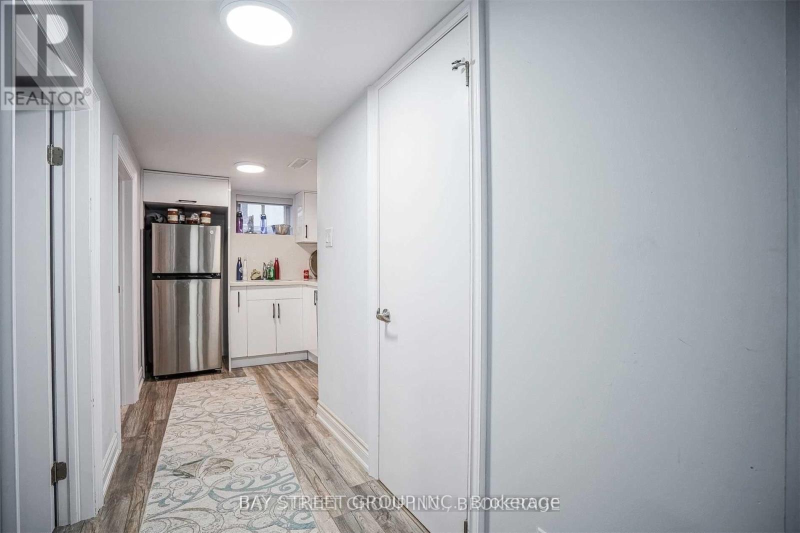 168 Regent Road, Toronto, Ontario  M3K 1H7 - Photo 18 - W12459375