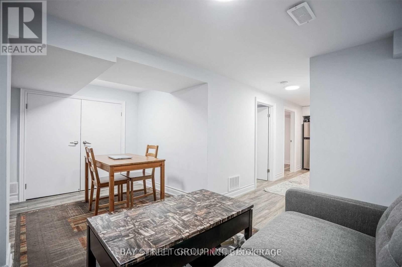 168 Regent Road, Toronto, Ontario  M3K 1H7 - Photo 20 - W12459375