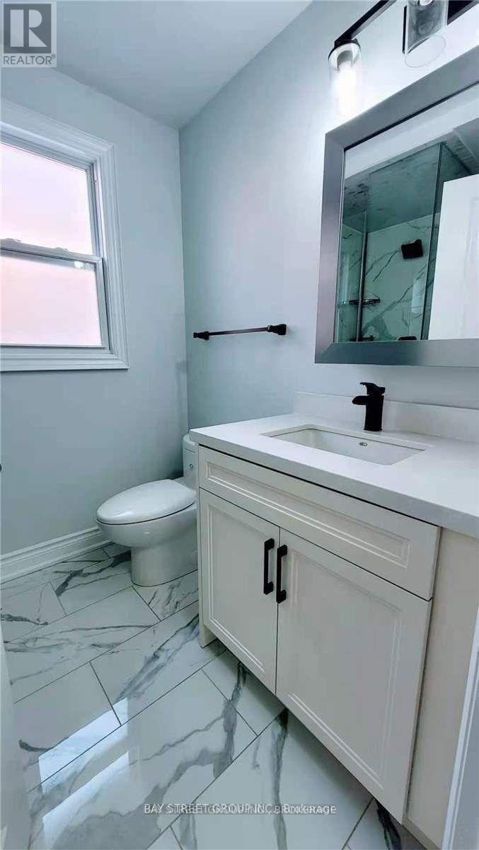 168 Regent Road, Toronto, Ontario  M3K 1H7 - Photo 25 - W12459375
