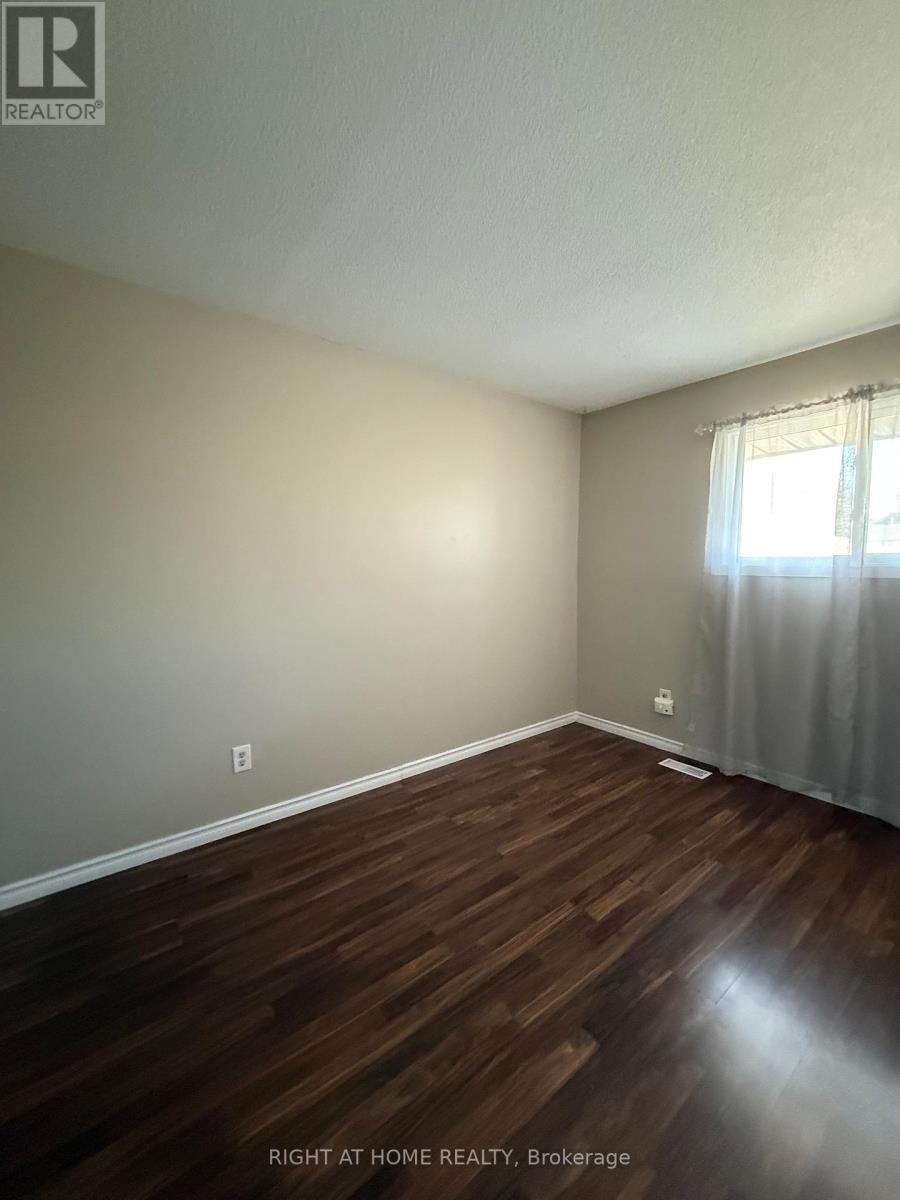 3110 Quail Drive, Ottawa, Ontario  K1T 1V1 - Photo 9 - X12304040