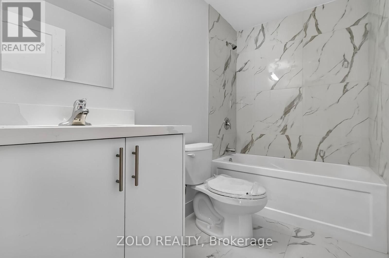 Unit # 8 - 206 Wellington Street, Chatham-Kent, Ontario  N8A 2X9 - Photo 9 - X12459381