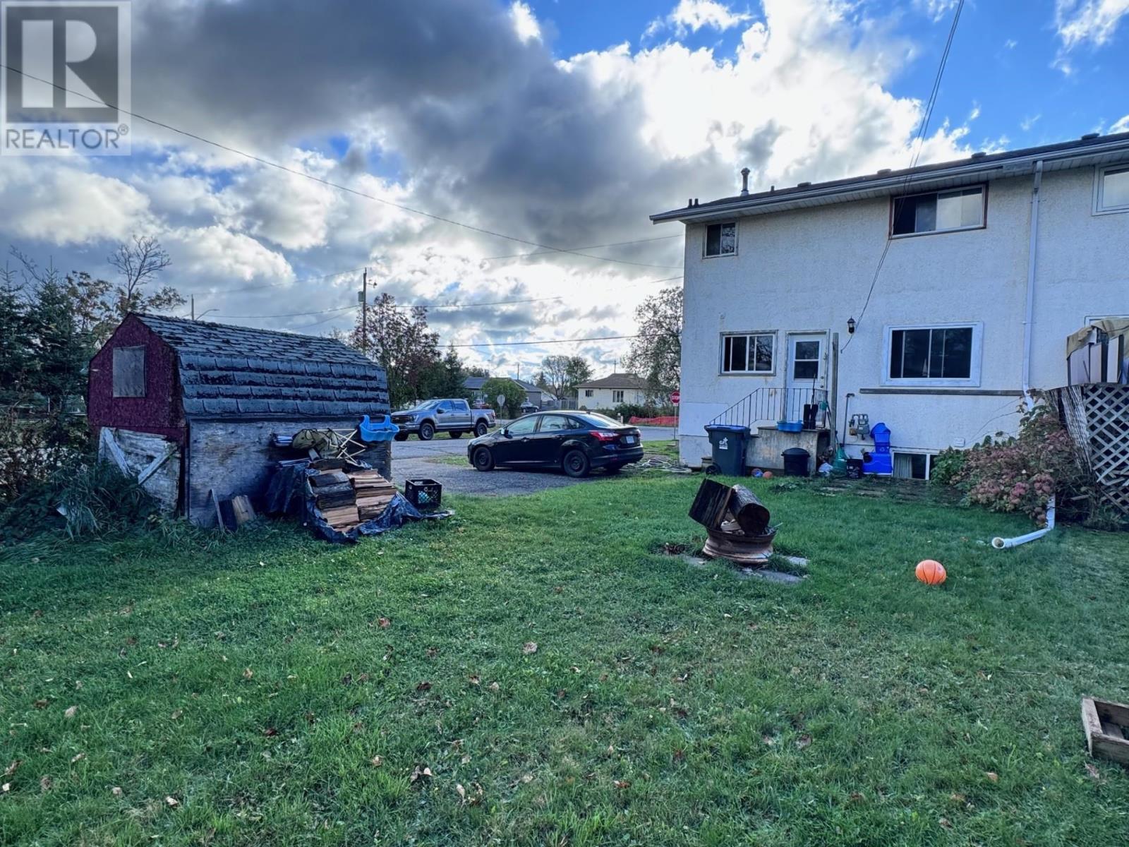 502 Strand Ave, Thunder Bay, Ontario  P7B 5B1 - Photo 12 - TB251907