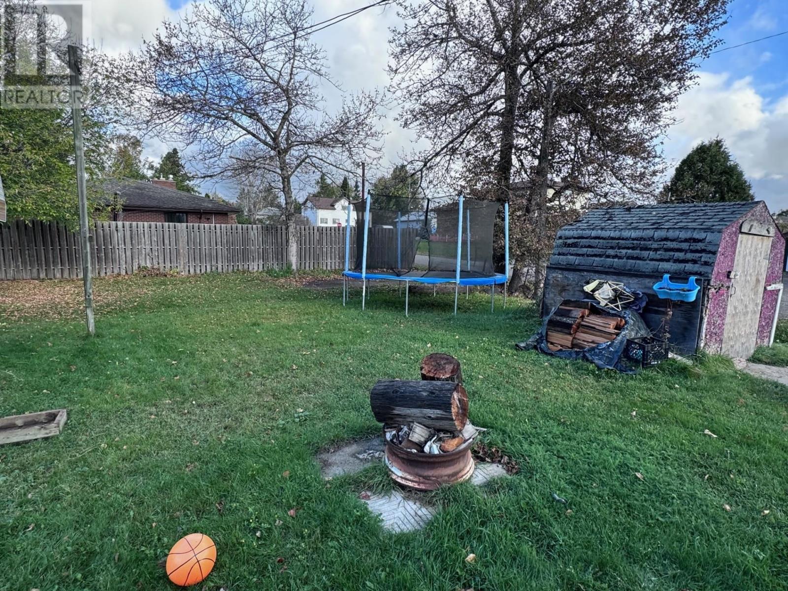 502 Strand Ave, Thunder Bay, Ontario  P7B 5B1 - Photo 11 - TB251907