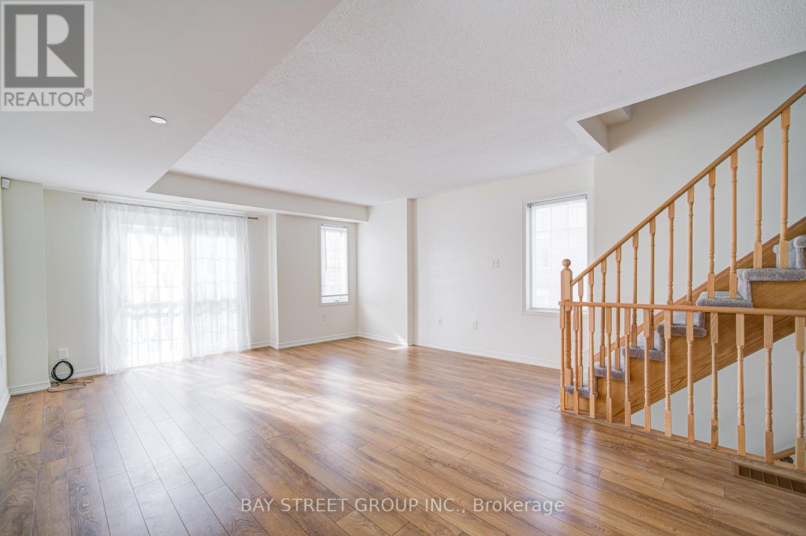 2653 Eaglesham Path, Oshawa, Ontario  L1L 0M7 - Photo 12 - E12459146