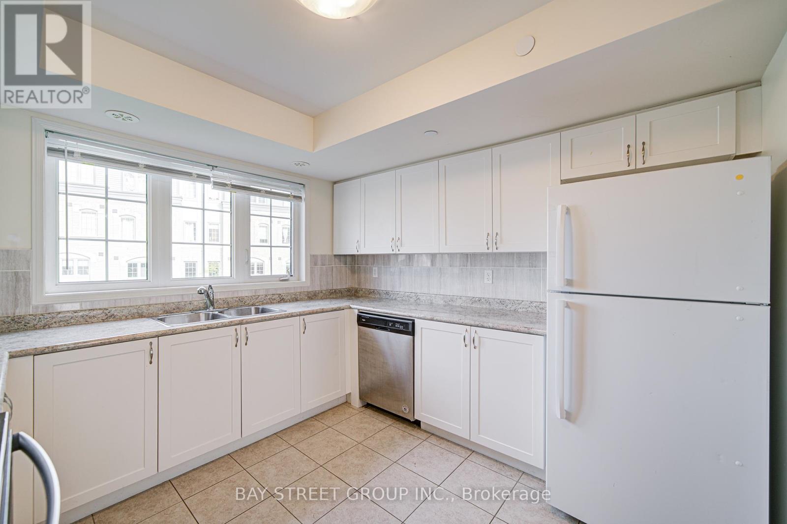 2653 Eaglesham Path, Oshawa, Ontario  L1L 0M7 - Photo 18 - E12459146