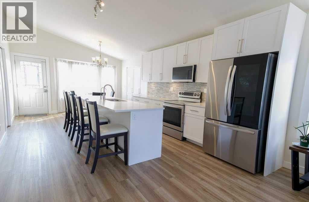 7 Langford Crescent, Red Deer, Alberta  T4R 2X1 - Photo 7 - A2261521