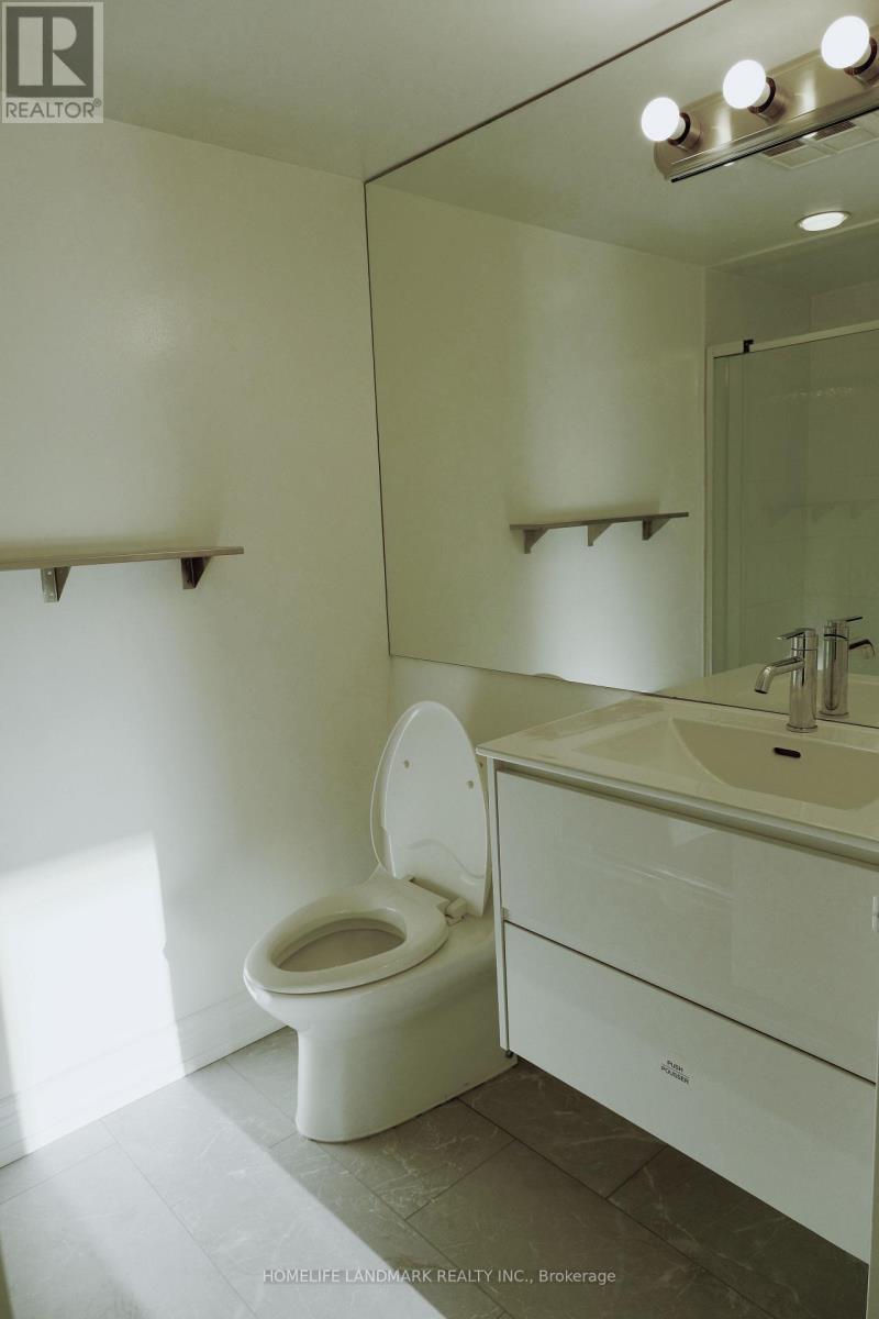 2205 - 750 Bay Street, Toronto, Ontario  M5G 1N6 - Photo 7 - C12459350