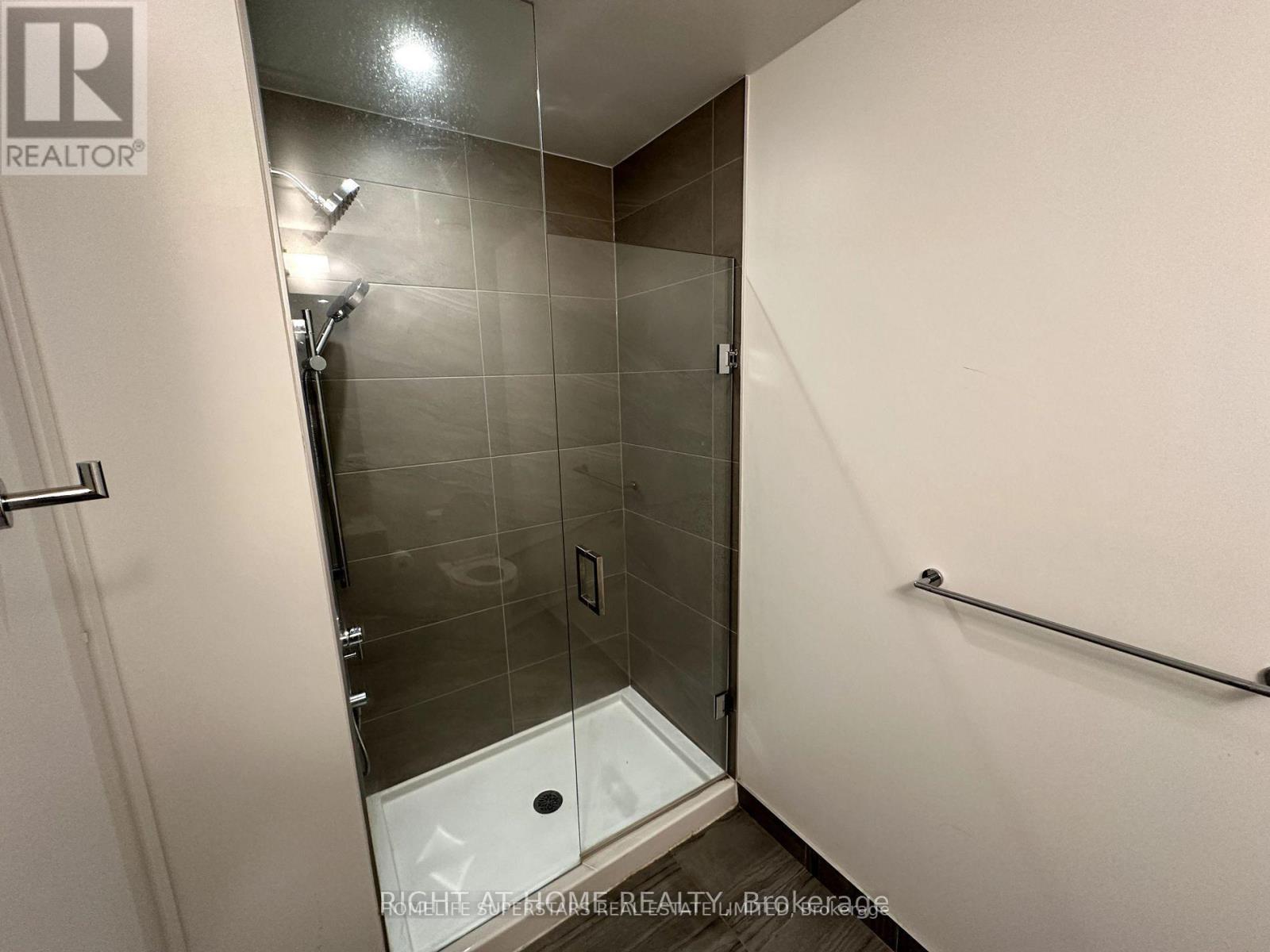 5308 - 950 Portage Parkway, Vaughan, Ontario  L4K 0J7 - Photo 20 - N12459383