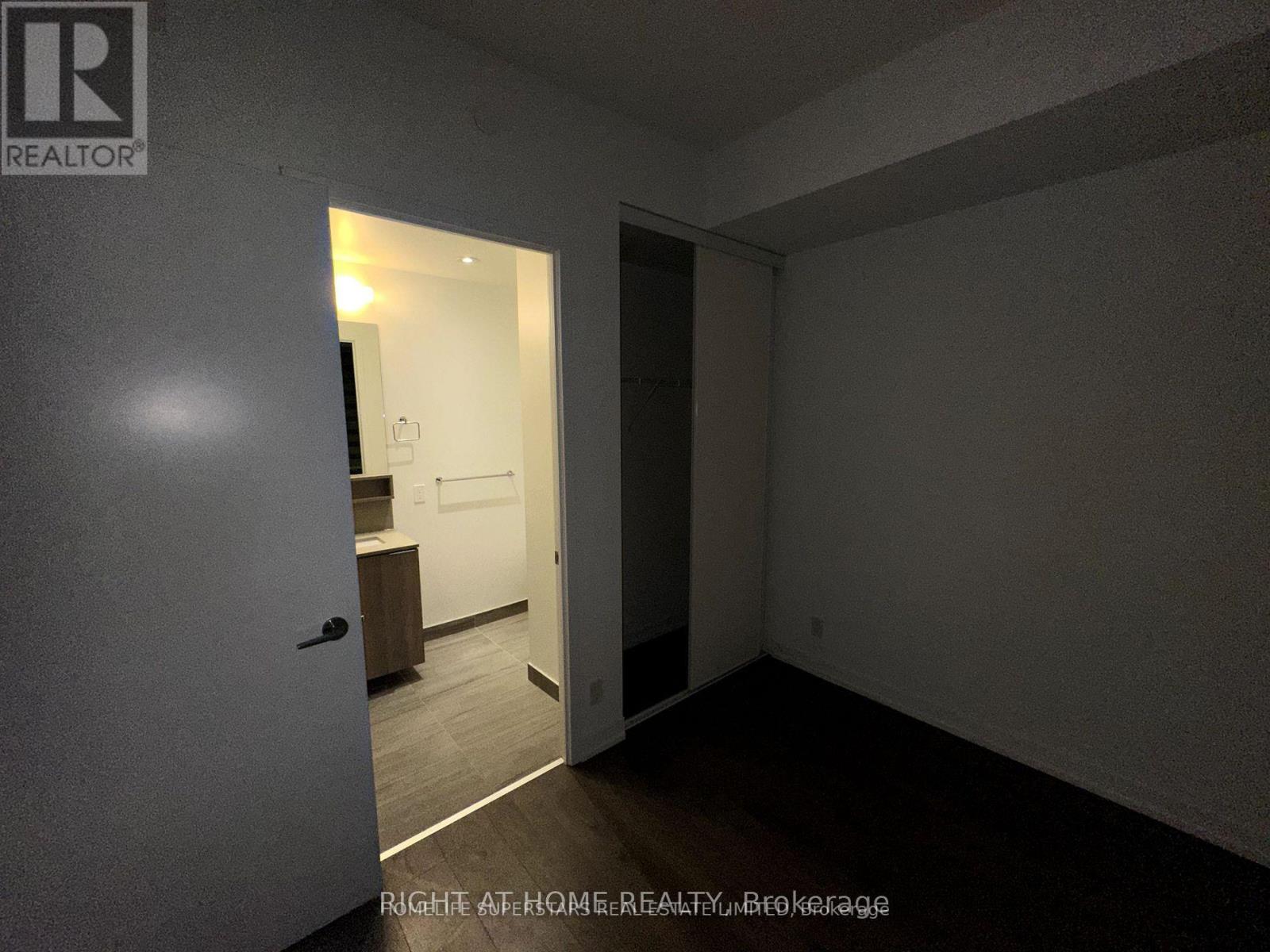 5308 - 950 Portage Parkway, Vaughan, Ontario  L4K 0J7 - Photo 26 - N12459383