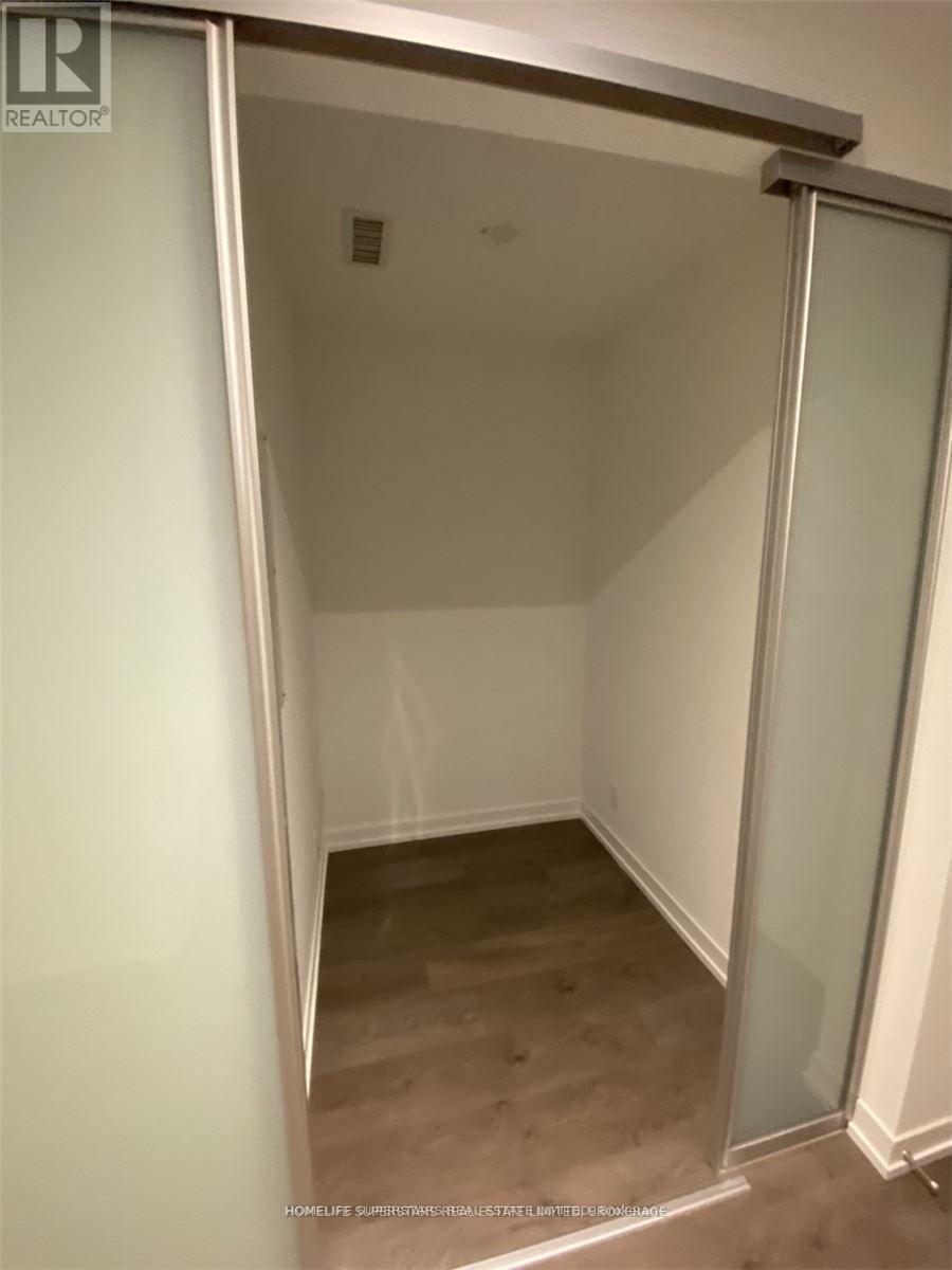 5308 - 950 Portage Parkway, Vaughan, Ontario  L4K 0J7 - Photo 28 - N12459383