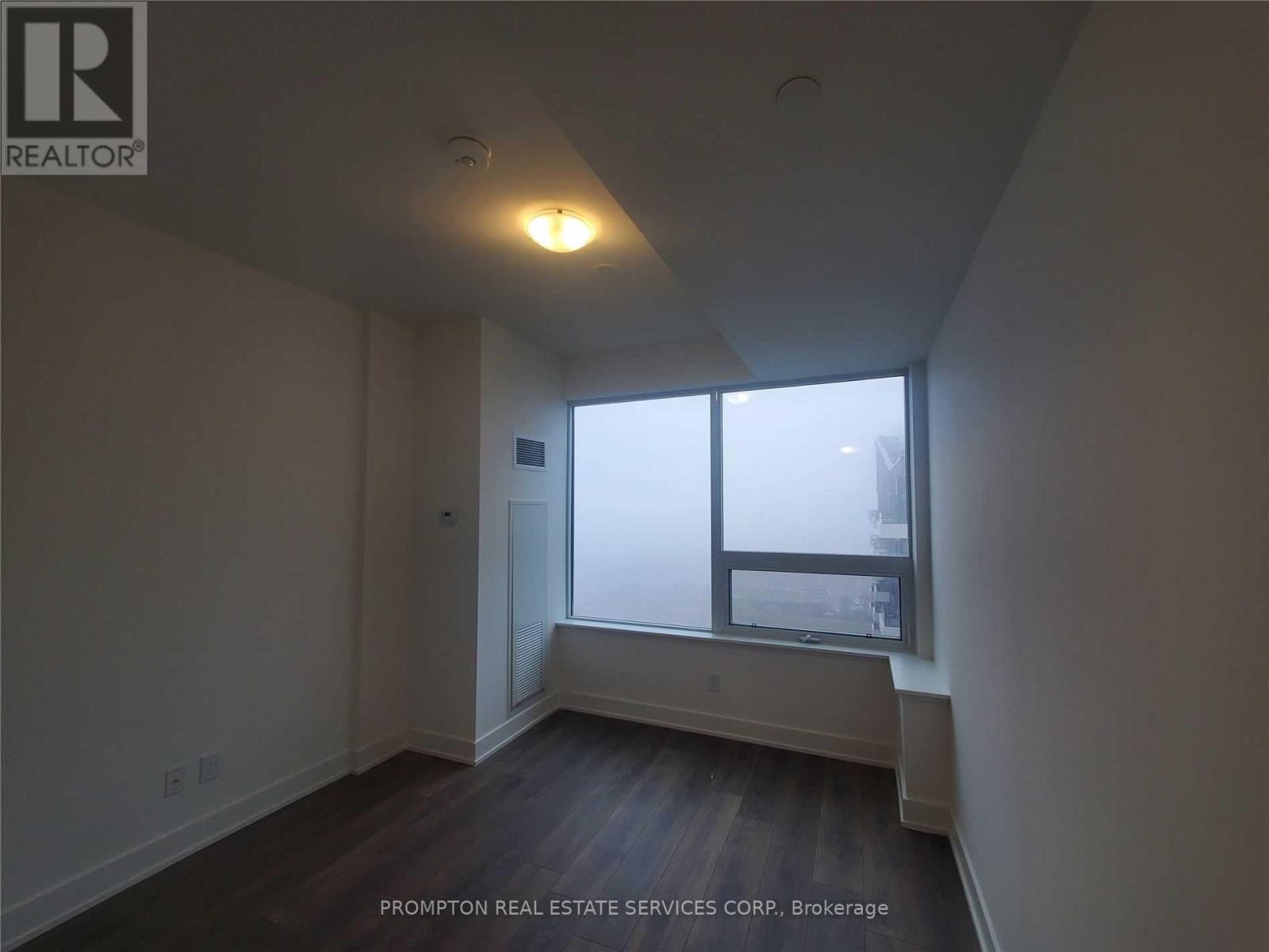 #1204 - 2481 Taunton Road, Oakville, Ontario  L6H 3R7 - Photo 12 - W12459386