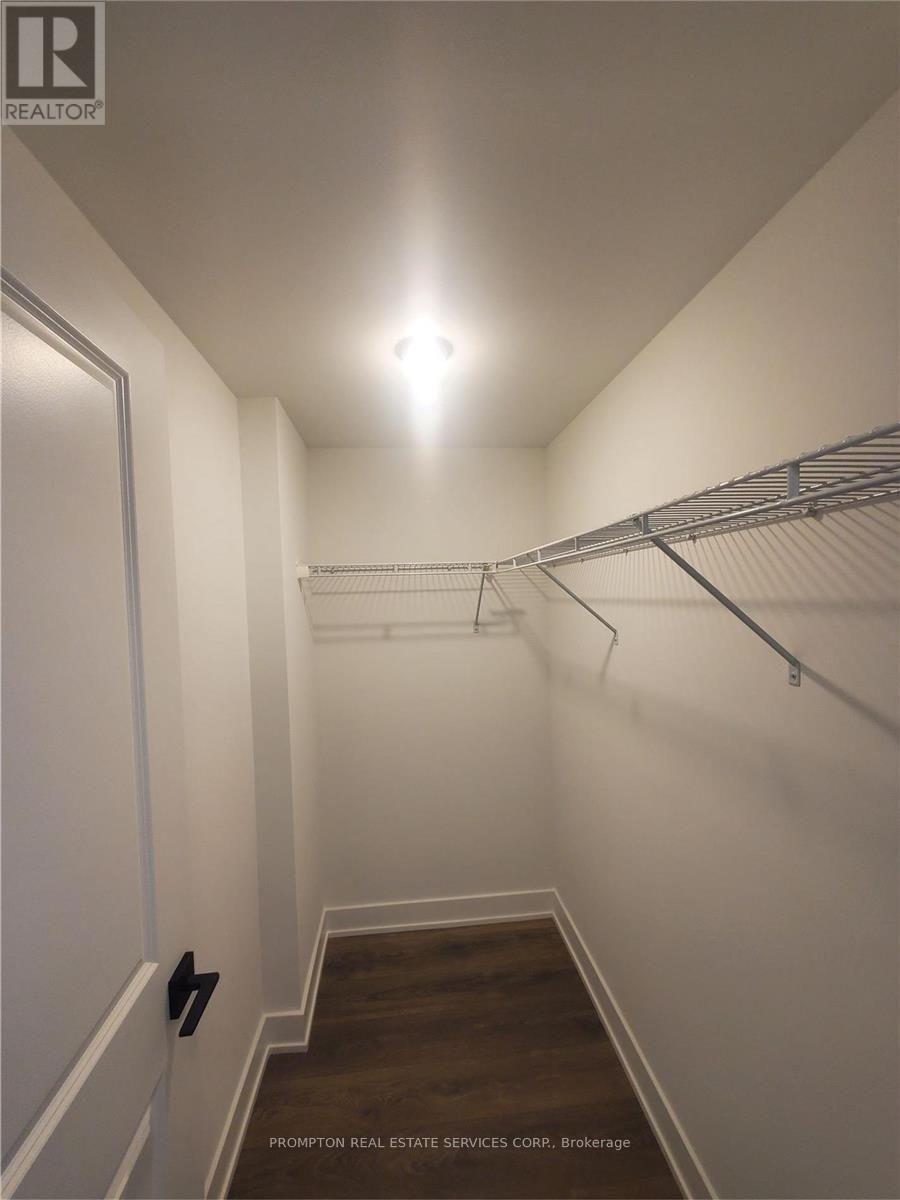 #1204 - 2481 Taunton Road, Oakville, Ontario  L6H 3R7 - Photo 14 - W12459386