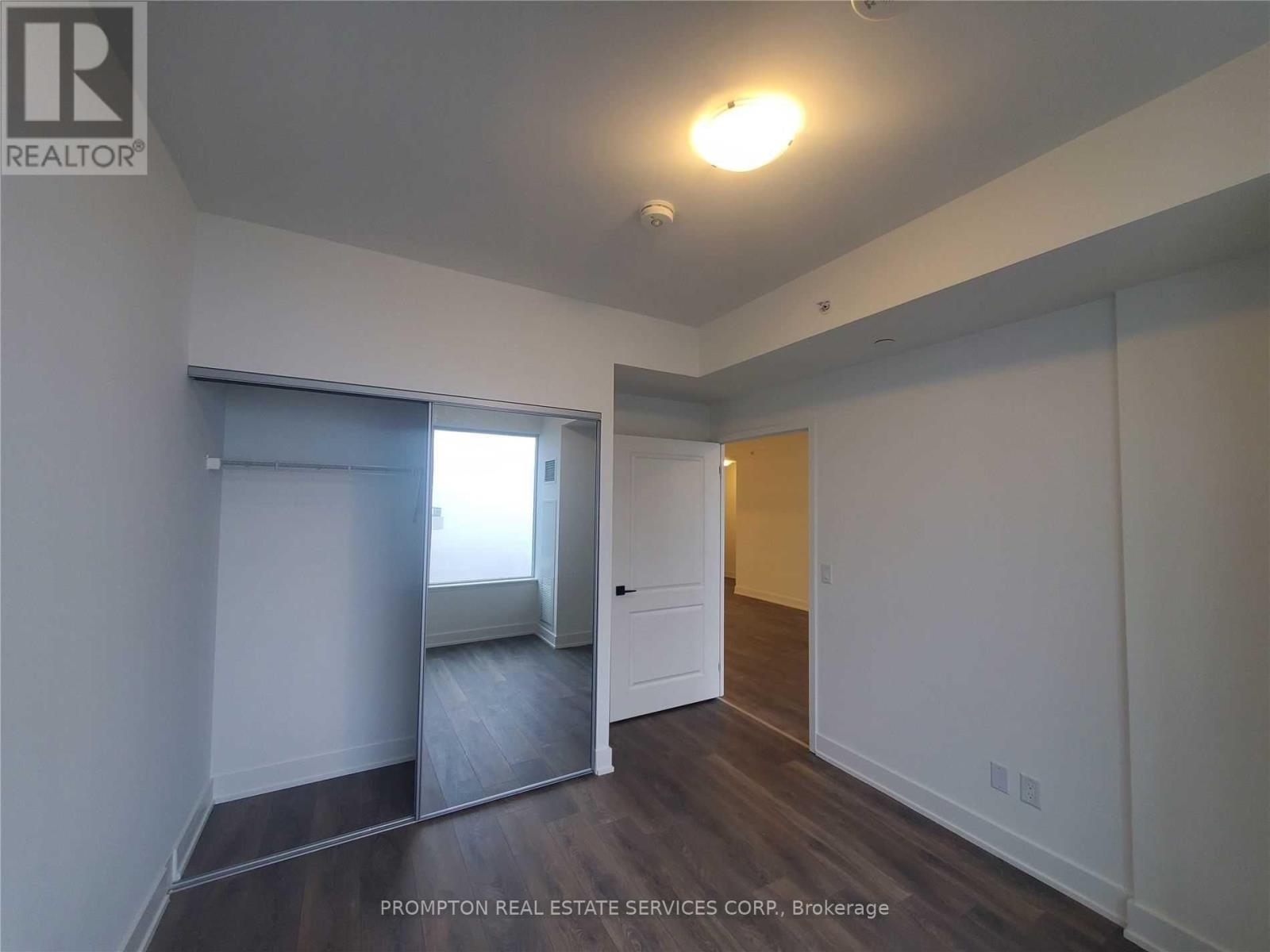 #1204 - 2481 Taunton Road, Oakville, Ontario  L6H 3R7 - Photo 9 - W12459386