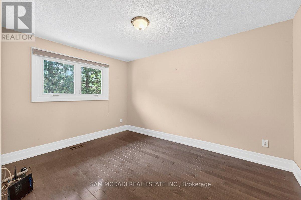 1779 Fifeshire Court, Mississauga, Ontario  L5L 2T3 - Photo 22 - W12459387