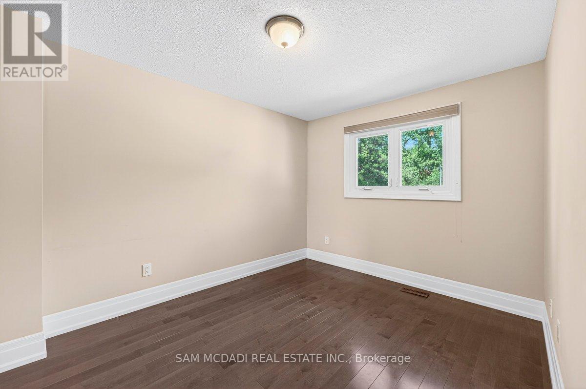 1779 Fifeshire Court, Mississauga, Ontario  L5L 2T3 - Photo 24 - W12459387